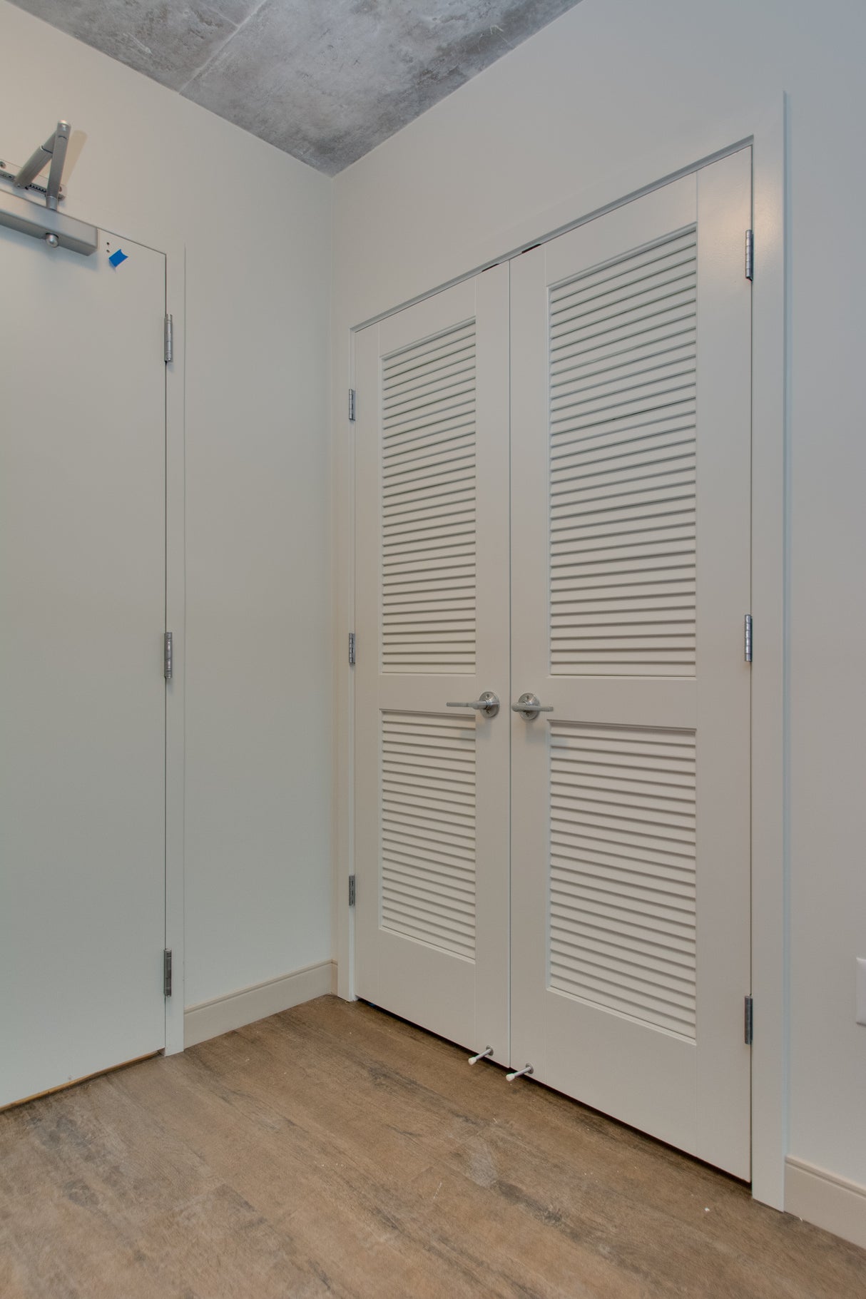 Full Louver Double