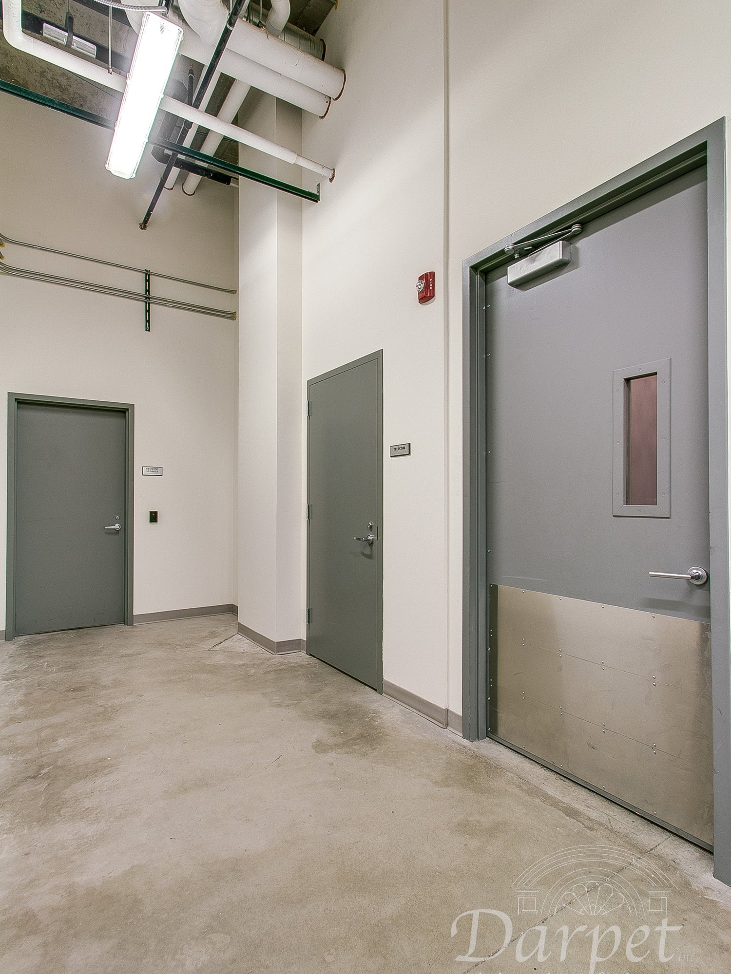 Hollow Metal Door with Narrow Vision Lite Slab
