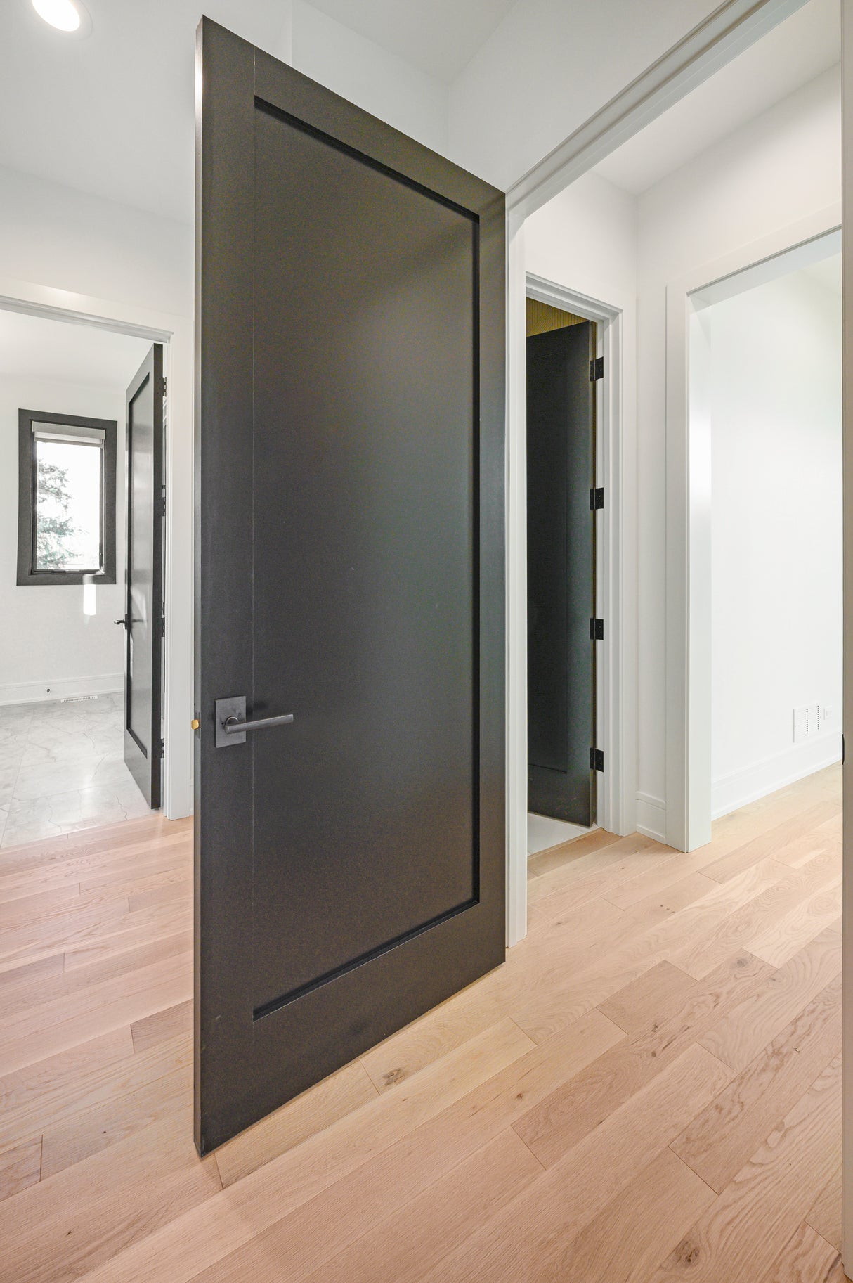 Flat Shaker (1 Panel) Prehung