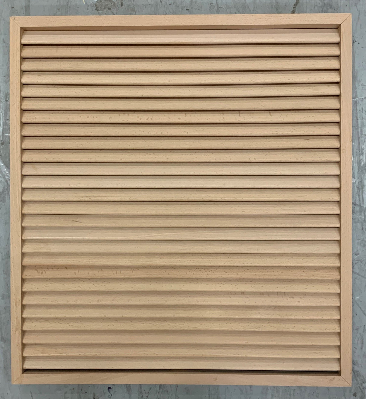Caiman Barn with Louver Insert