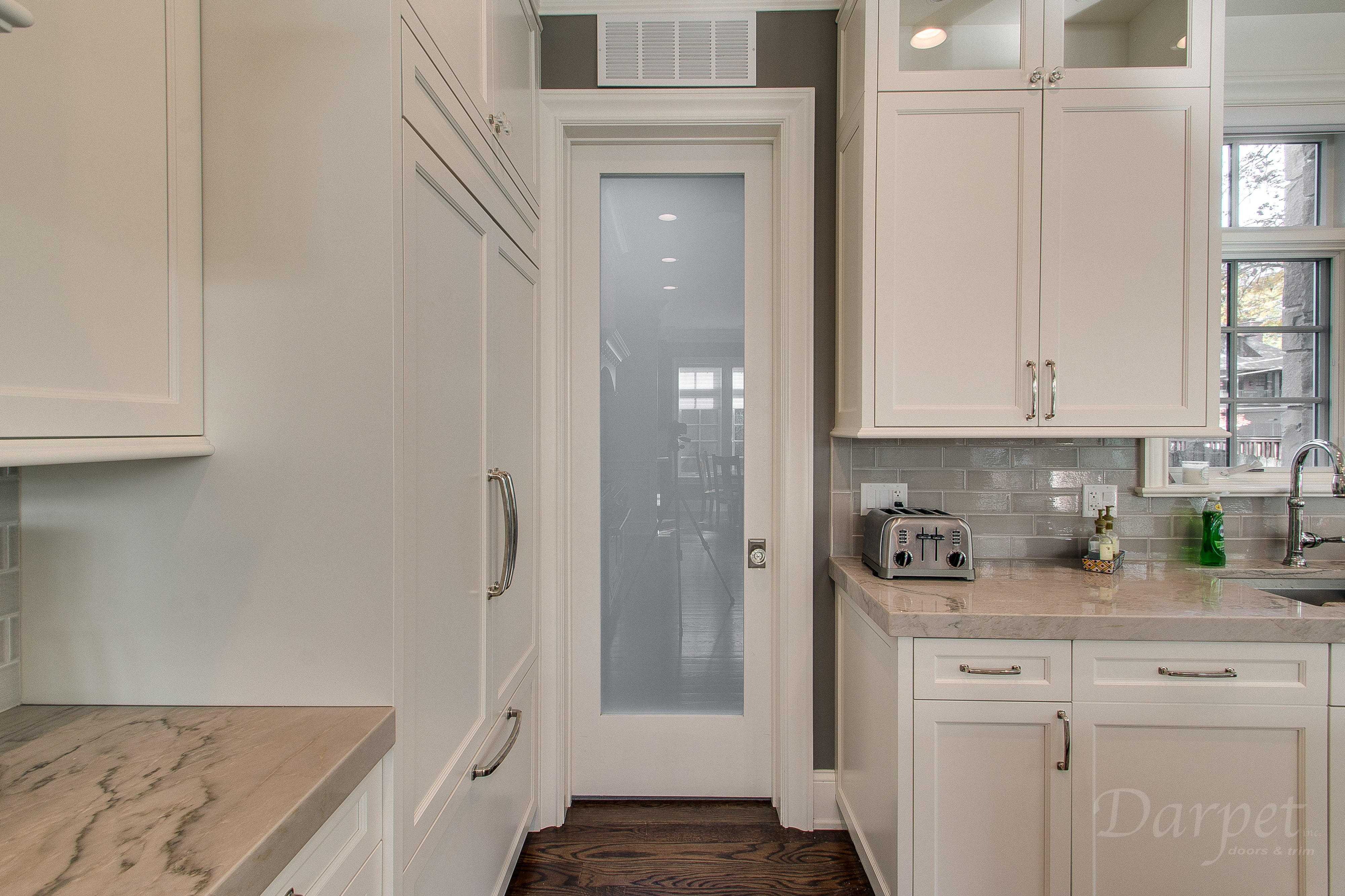 1 lite french frosted pantry door - Darpet Doors - Chicago - Elk Grove Village - Illinois